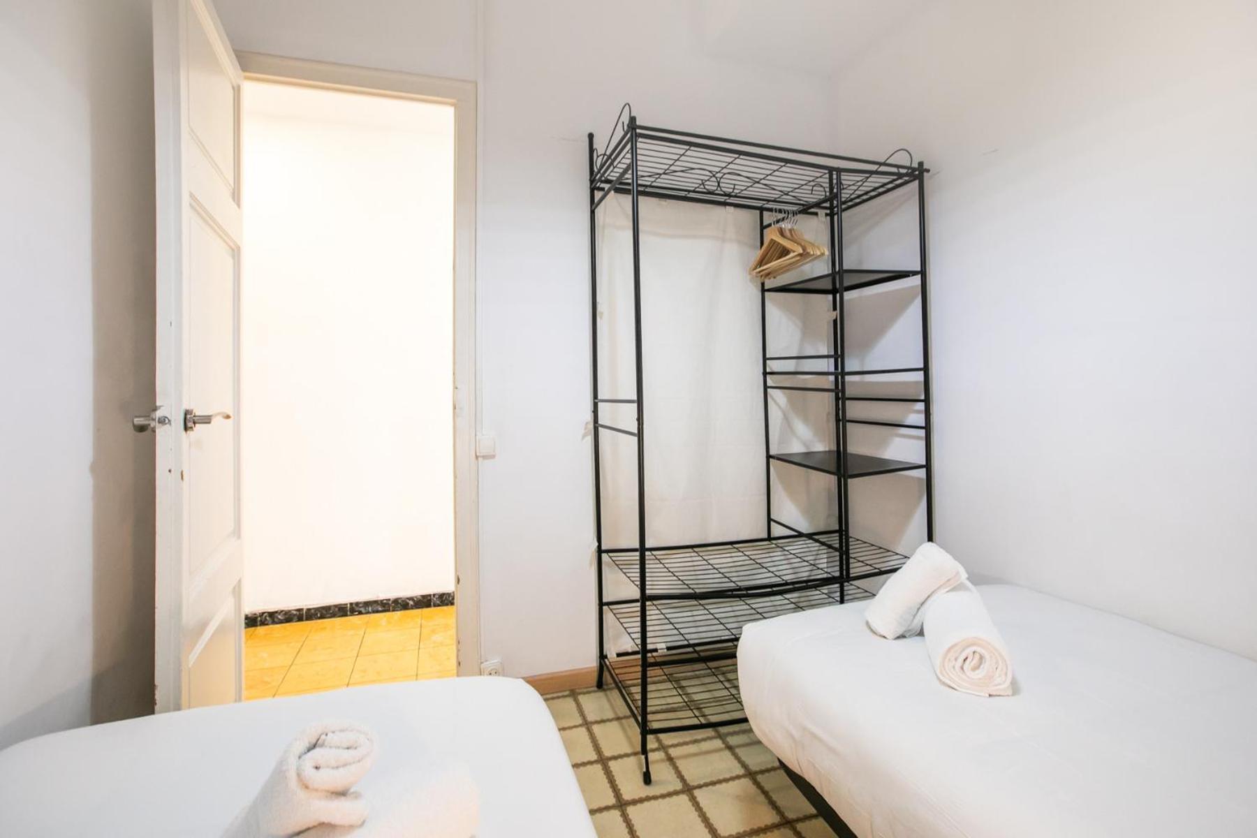31Abpar1110 - Mediterranean Style Apartment Apartment