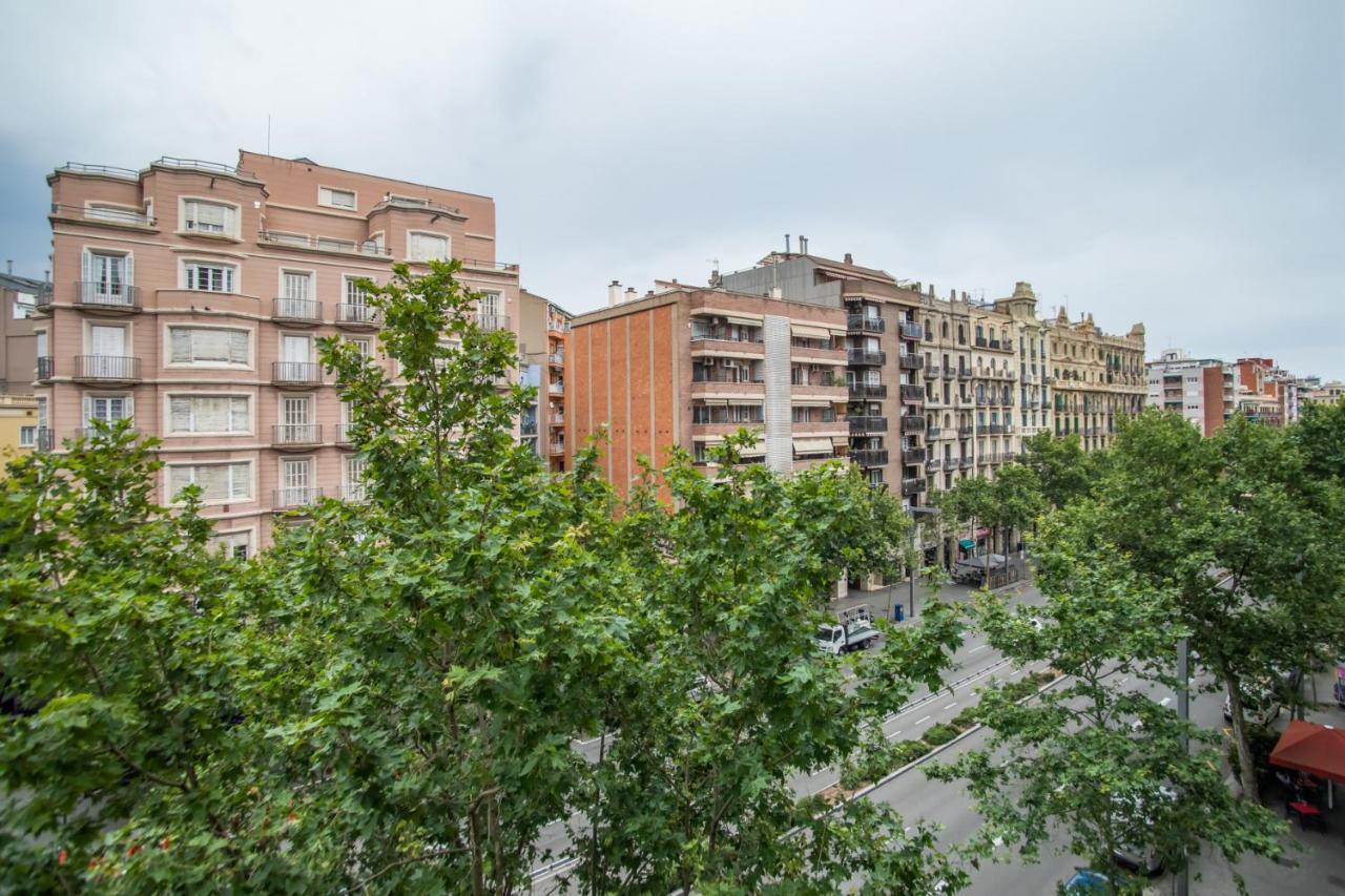 31Abpar1110 - Mediterranean Style Apartment